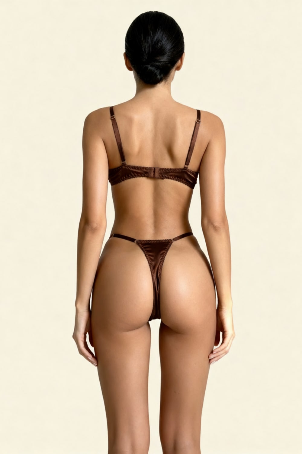 Evelyne Brown Set