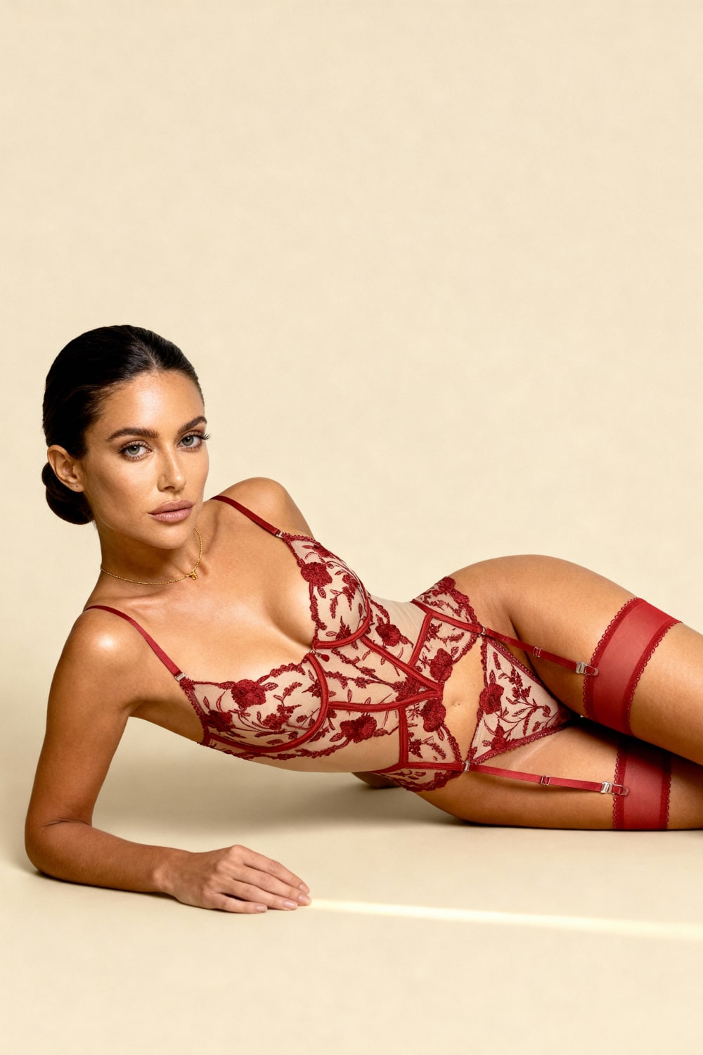Marisela Red Basque